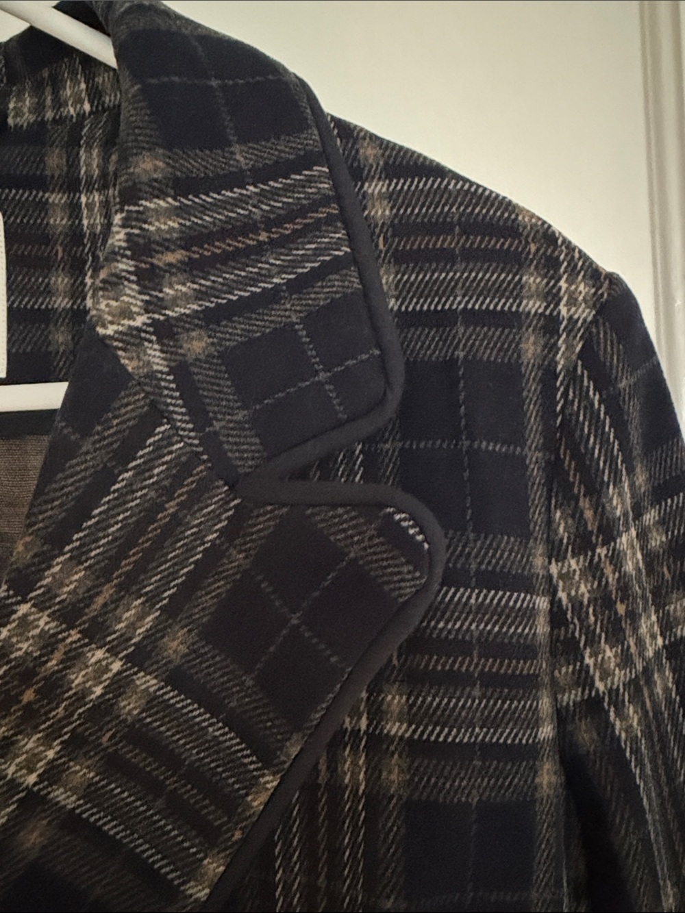 Avec Les Filles Navy and Gray Plaid Double-Breasted Blazer - Picture 5 of 7